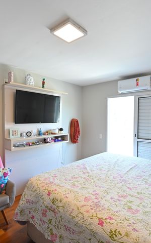 Casa para alugar com 230m², 3 quartos e 3 vagasSuíte