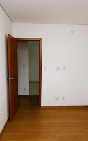 Apartamento à venda com 150m², 3 quartos e 2 vagasQuarto 2 