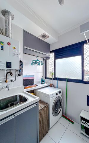 Apartamento à venda com 72m², 3 quartos e 1 vagaÁrea de Serviço