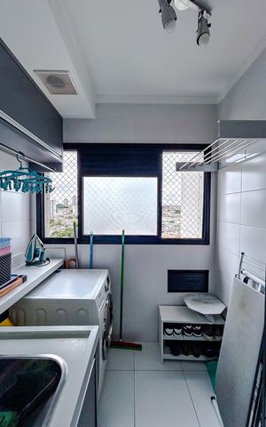 Apartamento à venda com 72m², 3 quartos e 1 vagaÁrea de Serviço