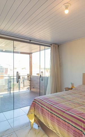 Casa à venda com 151m², 3 quartos e 1 vaga Casa à venda com 151m², 3 quartos e 1 vagaSuíte