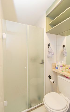 Apartamento à venda com 55m², 2 quartos e 1 vaga Apartamento à venda com 55m², 2 quartos e 1 vagaBanheiro