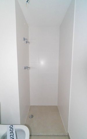 Studio à venda com 26m², 1 quarto e sem vaga Studio à venda com 26m², 1 quarto e sem vagaBanheiro