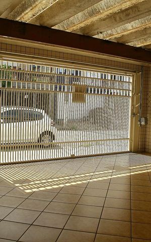 Casa à venda com 125m², 3 quartos e 2 vagasGaragem