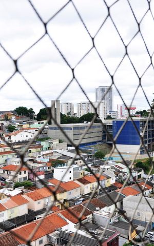 Apartamento à venda com 56m², 2 quartos e 1 vaga Apartamento à venda com 56m², 2 quartos e 1 vagaDetalhe - Vista da Varanda da Sala e Sala de Jantar