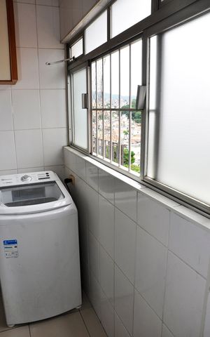 Apartamento à venda com 56m², 2 quartos e 1 vaga Apartamento à venda com 56m², 2 quartos e 1 vagaDetalhe - Área de Serviço