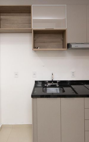 Apartamento à venda com 30m², 1 quarto e sem vaga Apartamento à venda com 30m², 1 quarto e sem vagaCozinha - Armários / Quarto