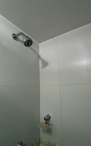 Apartamento para alugar com 81m², 3 quartos e 1 vagaBanheiro-chuveiro