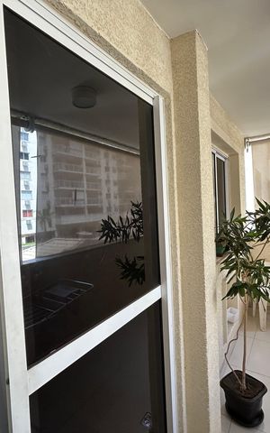 Apartamento para alugar com 81m², 3 quartos e 1 vagaVaranda