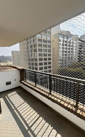 Apartamento para alugar com 250m², 4 quartos e 2 vagas