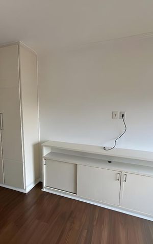 Apartamento para alugar com 250m², 4 quartos e 2 vagas