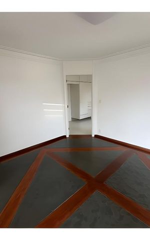 Apartamento para alugar com 250m², 4 quartos e 2 vagas