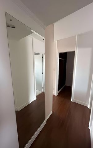 Apartamento para alugar com 250m², 4 quartos e 2 vagas