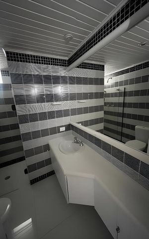 Apartamento para alugar com 250m², 4 quartos e 2 vagas