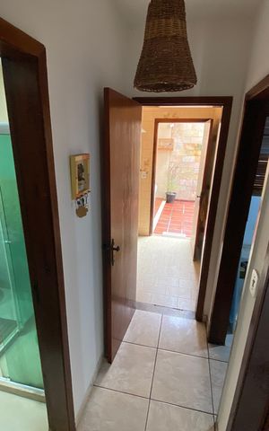 Casa à venda com 180m², 4 quartos e 1 vaga