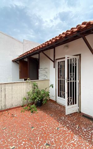 Casa à venda com 180m², 4 quartos e 1 vaga