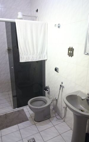 Casa à venda com 360m², 3 quartos e 2 vagasSuite Quarto 1