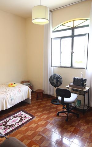 Casa à venda com 360m², 3 quartos e 2 vagasQuarto 2