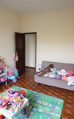 Casa à venda com 360m², 3 quartos e 2 vagasQuarto 3