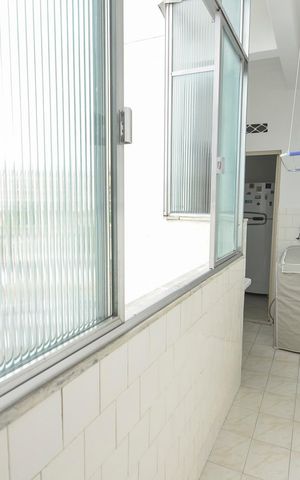 Apartamento à venda com 60m², 2 quartos e sem vaga Apartamento à venda com 60m², 2 quartos e sem vagaÁrea de Serviço