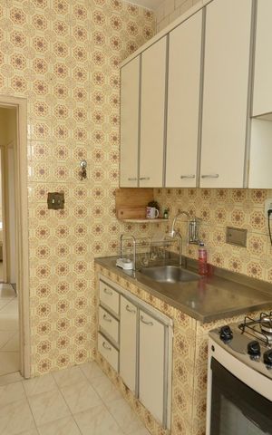 Apartamento à venda com 60m², 2 quartos e sem vaga Apartamento à venda com 60m², 2 quartos e sem vagaCozinha