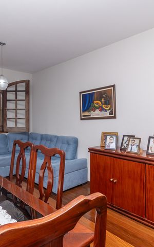Casa à venda com 400m², 6 quartos e 8 vagas Casa à venda com 400m², 6 quartos e 8 vagasSala 3