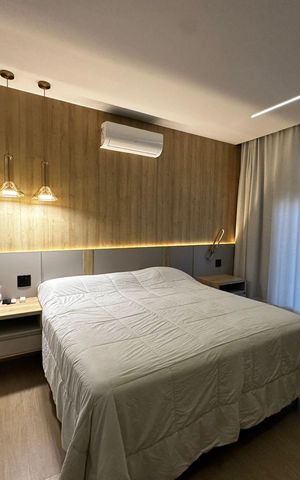 Casa de condomínio para alugar com 420m², 3 quartos e 4 vagasQuarto