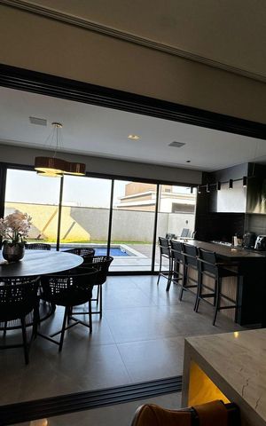 Casa de condomínio para alugar com 420m², 3 quartos e 4 vagasCozinha