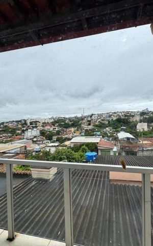 Casa à venda com 144m², 5 quartos e 2 vagas