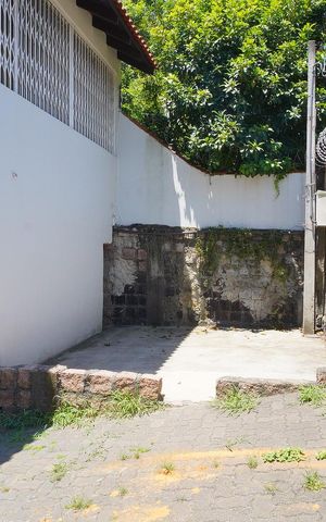 Apartamento à venda com 260m², 2 quartos e 4 vagas Apartamento à venda com 260m², 2 quartos e 4 vagasPátio
