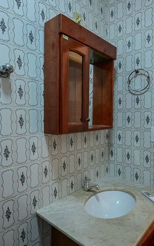 Casa à venda com 181m², 2 quartos e 2 vagasBanheiro da Edícula 