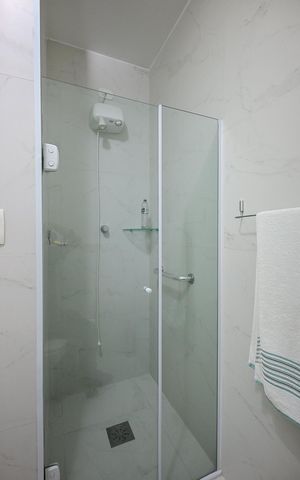 Casa à venda com 181m², 2 quartos e 2 vagasBanheiro