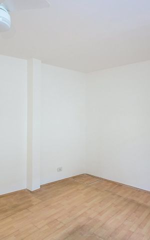 Casa à venda com 181m², 2 quartos e 2 vagasQuarto da Edícula 