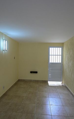 Casa à venda com 181m², 2 quartos e 2 vagasGaragem