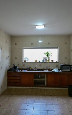 Casa à venda com 181m², 2 quartos e 2 vagasCozinha