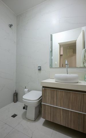 Casa à venda com 181m², 2 quartos e 2 vagasBanheiro