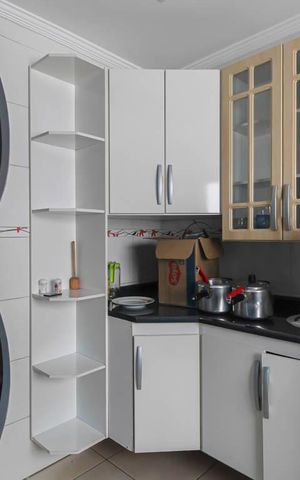 Casa à venda com 180m², 4 quartos e 2 vagas Casa à venda com 180m², 4 quartos e 2 vagasCozinha 2