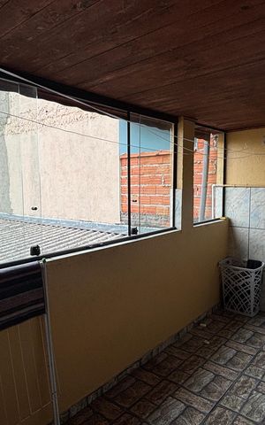 Casa à venda com 106m², 3 quartos e 1 vaga Casa à venda com 106m², 3 quartos e 1 vagaÁrea de Serviço