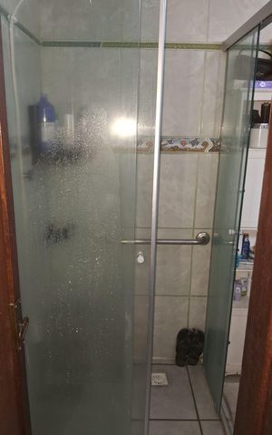 Casa à venda com 125m², 3 quartos e 2 vagasBanheiro