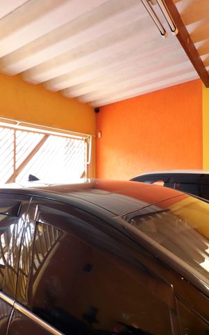 Casa à venda com 160m², 3 quartos e 2 vagasGaragem