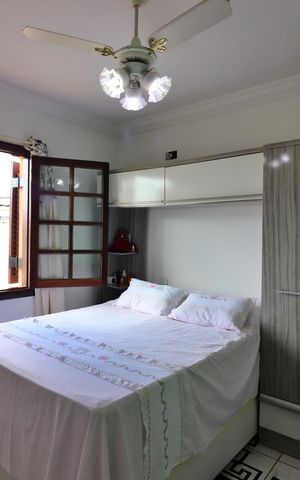 Casa à venda com 160m², 3 quartos e 2 vagasQuarto 1