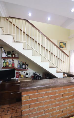 Casa à venda com 160m², 3 quartos e 2 vagasSala 