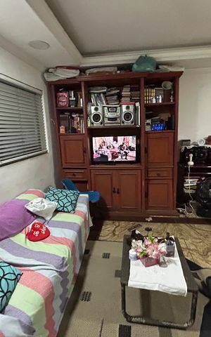 Casa para alugar com 198m², 4 quartos e sem vagaSala
