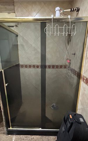 Casa para alugar com 198m², 4 quartos e sem vagaBanheiro da Suíte