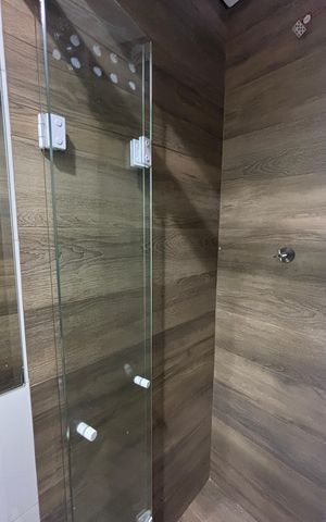 Apartamento à venda com 90m², 3 quartos e 1 vaga Apartamento à venda com 90m², 3 quartos e 1 vagaCobertura - Suite Banheiro