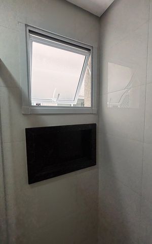 Apartamento à venda com 90m², 3 quartos e 1 vaga Apartamento à venda com 90m², 3 quartos e 1 vagaBanheiro