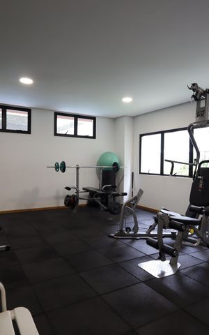 Apartamento à venda com 212m², 4 quartos e 3 vagasÁrea comum - Academia