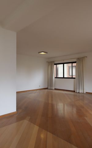 Apartamento à venda com 212m², 4 quartos e 3 vagasSala