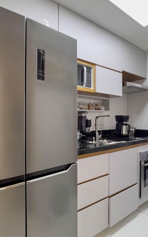 Apartamento à venda com 45m², 2 quartos e 1 vagaCozinha e área de serviço 