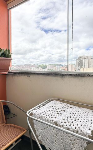Apartamento para alugar com 65m², 2 quartos e 1 vaga Apartamento para alugar com 65m², 2 quartos e 1 vagaSacada